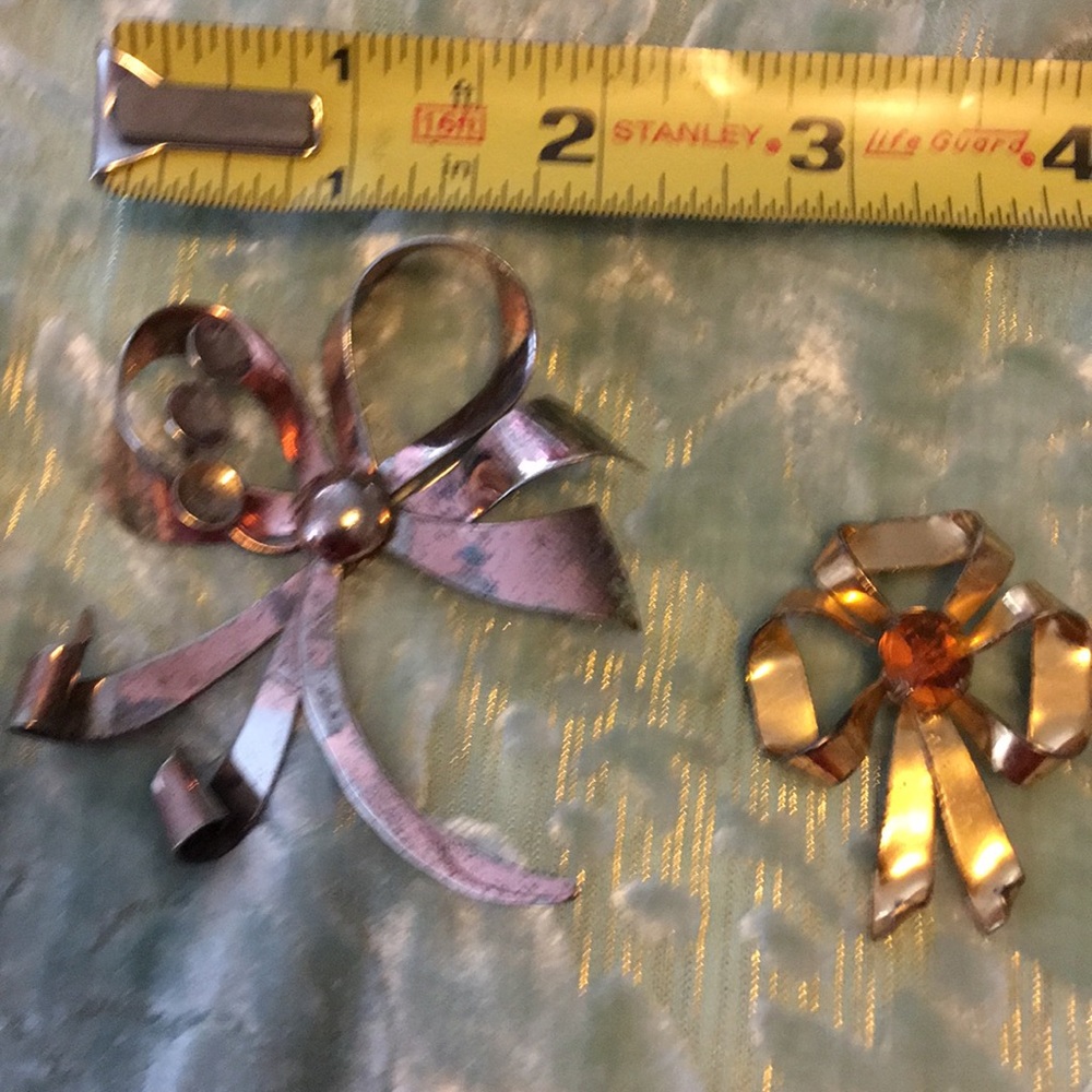 2 Vintage sterling bow brooches